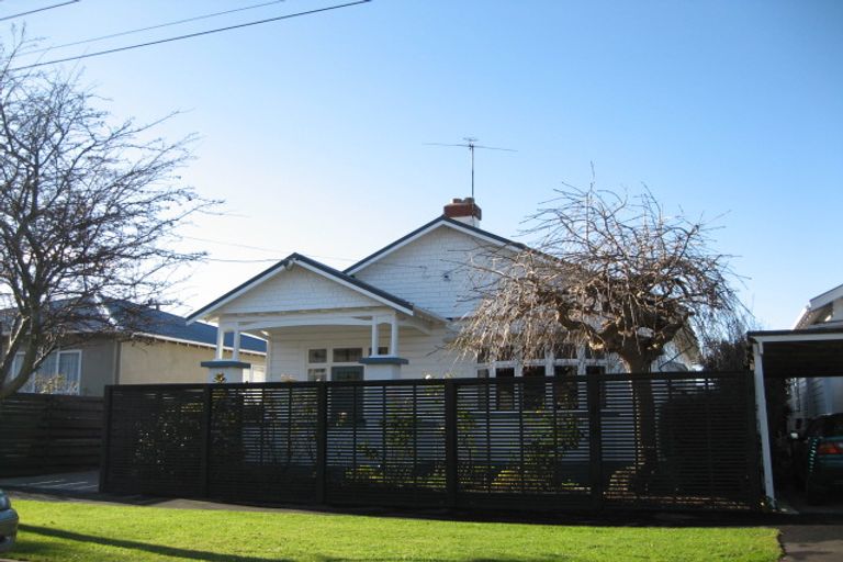 Photo of property in 3 Pretoria Avenue, Saint Clair, Dunedin, 9012