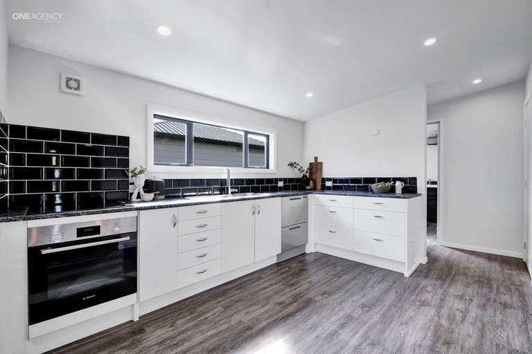 Photo of property in 47 Richill Street, Belfast, Christchurch, 8051