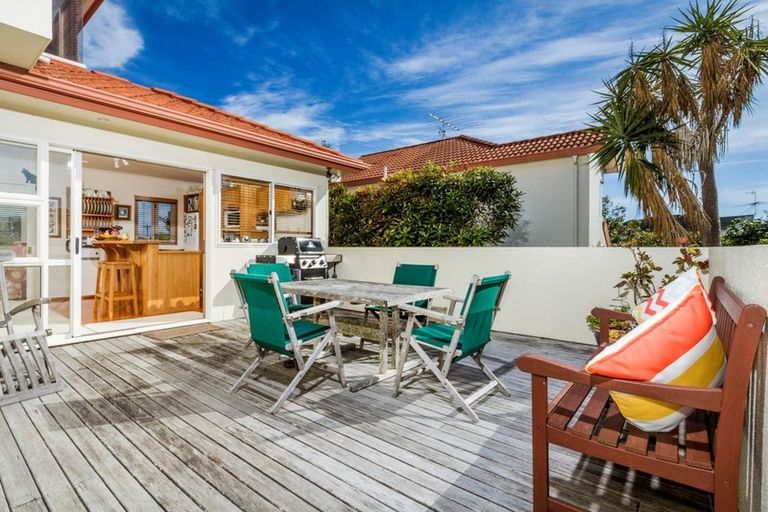 Photo of property in 38a Kowhai Road, Campbells Bay, Auckland, 0630