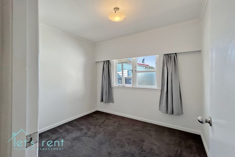 Photo of property in 6 Atkinson Avenue, Papatoetoe, Auckland, 2025