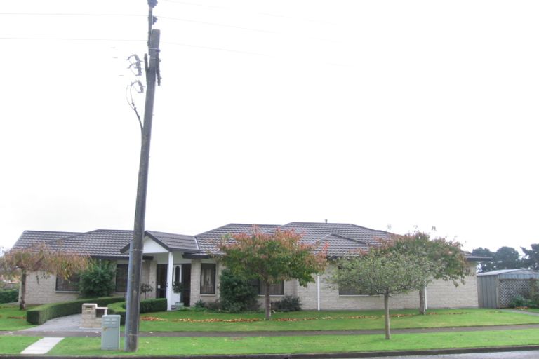 Photo of property in 90 Parata Street, Waikanae, 5036