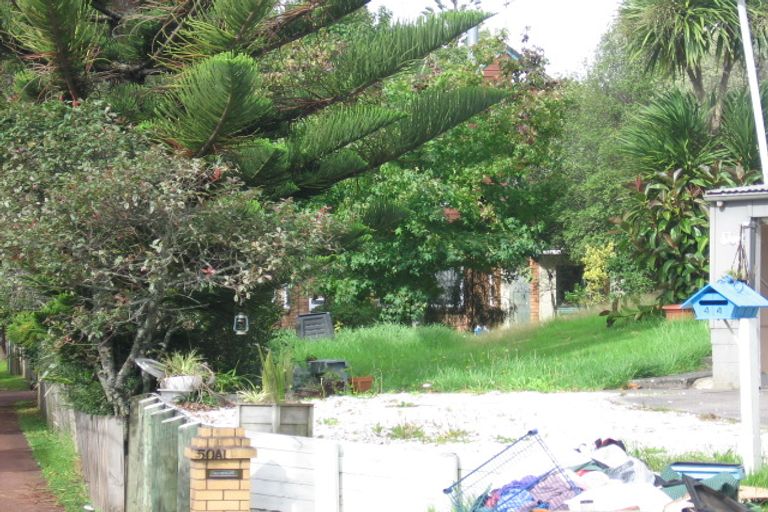 Photo of property in 44 Atkinson Road, Titirangi, Auckland, 0604