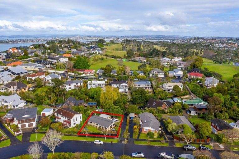 Photo of property in 30 Karaka Park Place, Glendowie, Auckland, 1071