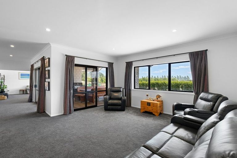 Photo of property in 947 Koputaroa Road, Koputaroa, Levin, 5575