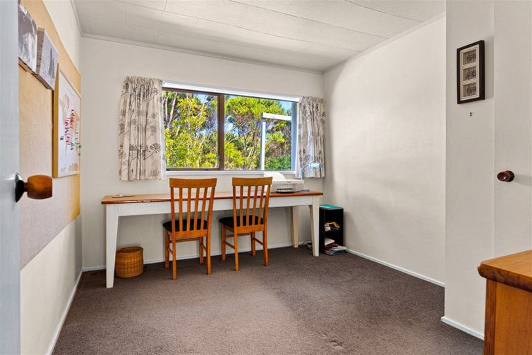 Photo of property in 13 Scoresby Street, Opua, 0200