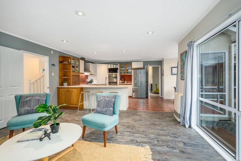 Photo of property in 2 Portage Place, Whitby, Porirua, 5024