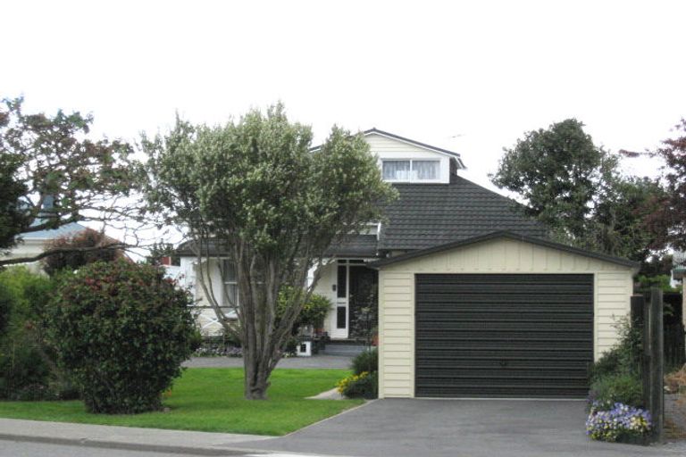 Photo of property in 33 Fuller Street, Kaiapoi, 7630