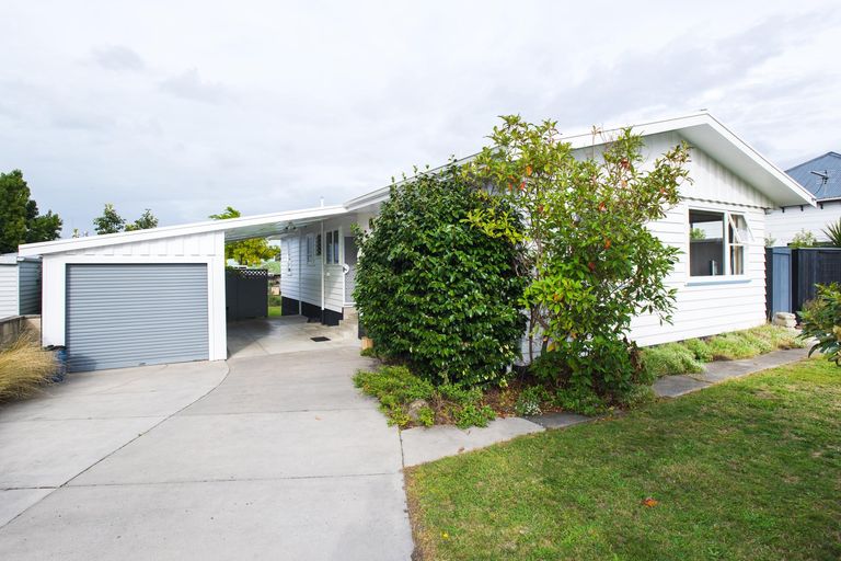 Photo of property in 254 Whitaker Street, Whataupoko, Gisborne, 4010