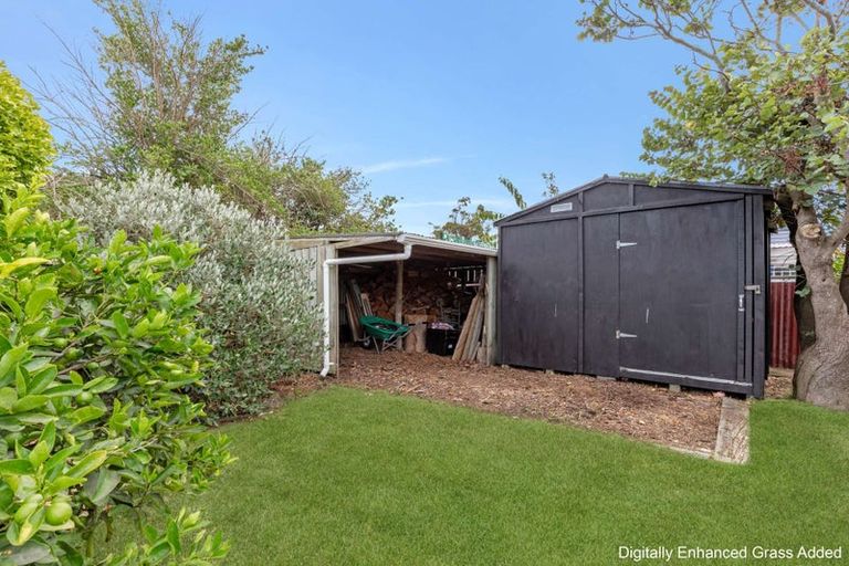 Photo of property in 21 Moore Avenue, Tawhero, Whanganui, 4501