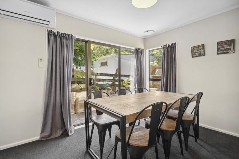 Photo of property in 4/86 Donald Street, Karori, Wellington, 6012