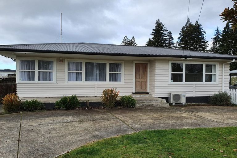 Photo of property in 10 Werrina Crescent, Mangakakahi, Rotorua, 3015