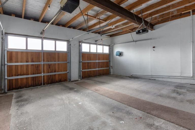 Photo of property in 25 Leeward Drive, Whitby, Porirua, 5024