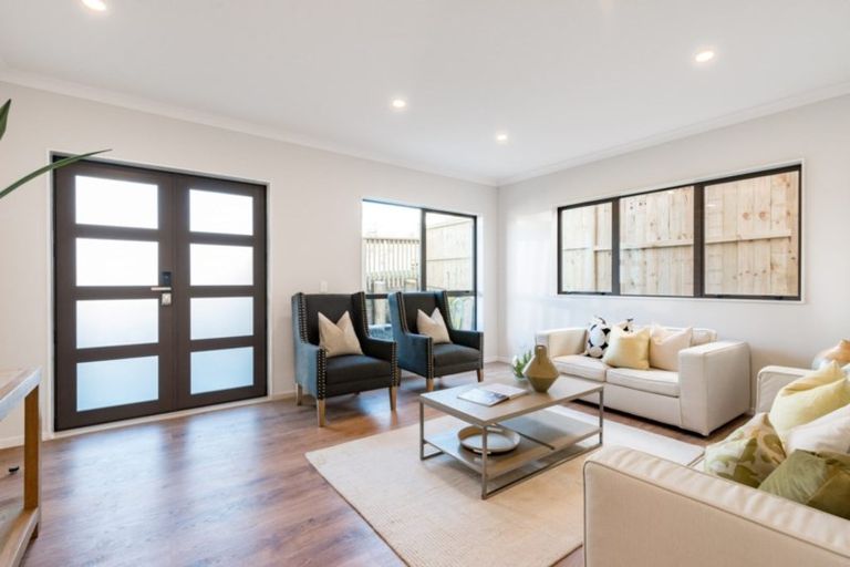 Photo of property in 17 Mcquoids Road, Flat Bush, Auckland, 2019