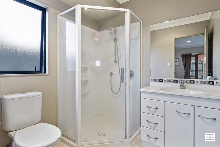 Photo of property in 4 Brackenburn Drive, Ohauiti, Tauranga, 3112