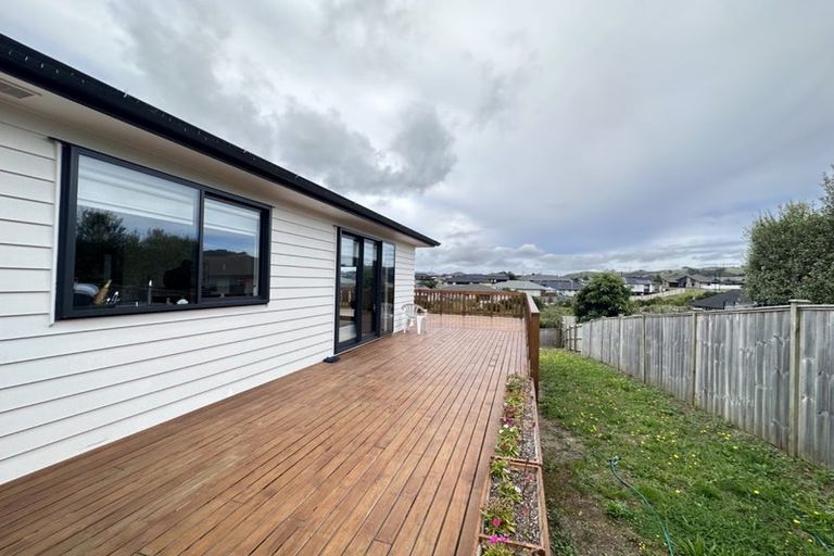 Photo of property in 25 Helenvale Crescent, Pokeno, 2402