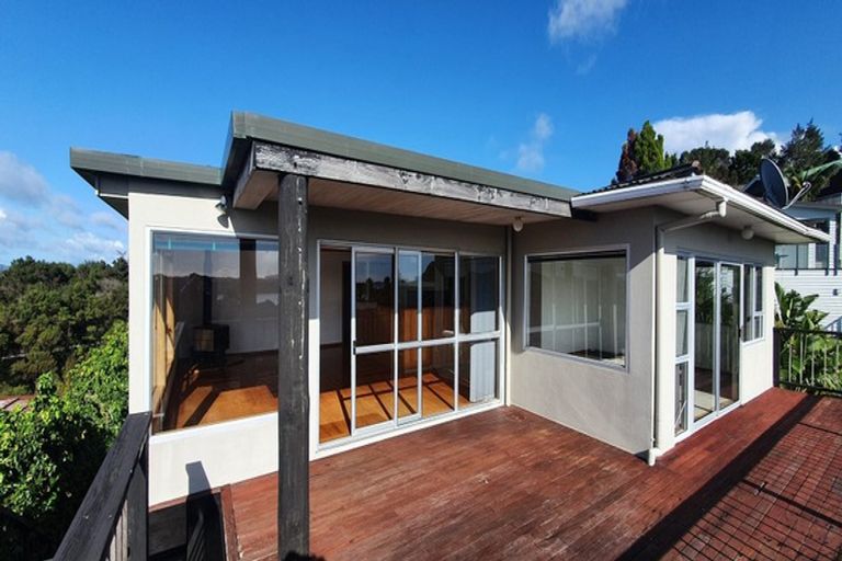 Photo of property in 6 Sir George Back Street, Opua, 0200