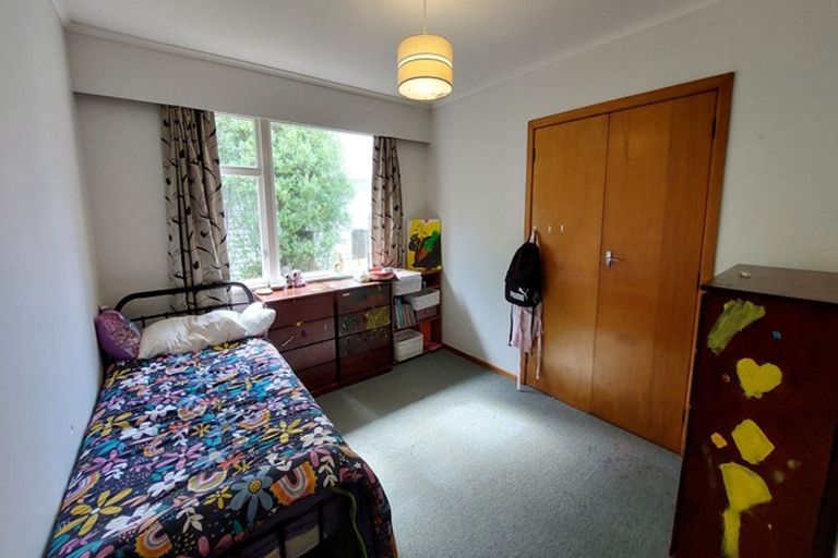 Photo of property in 99 Parkvale Road, Karori, Wellington, 6012