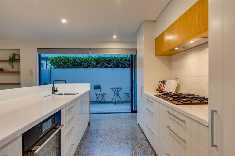 Photo of property in 20 Peacock Street, Christchurch Central, Christchurch, 8013