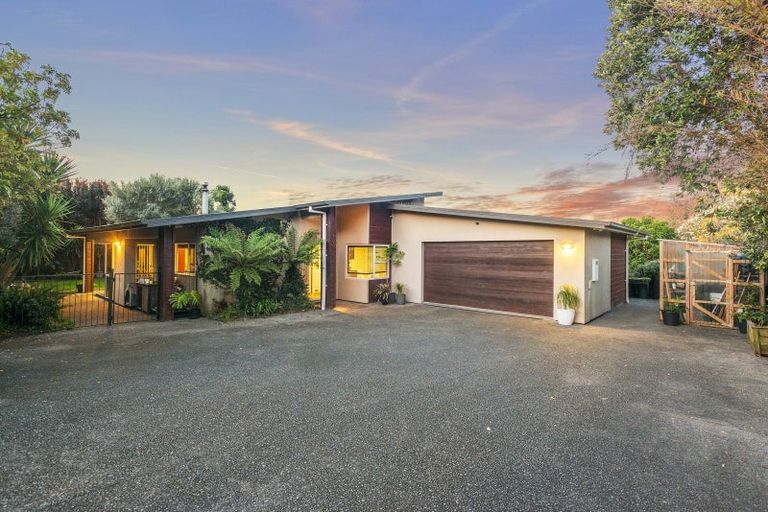 Photo of property in 104 Rowesdale Drive, Ohauiti, Tauranga, 3112