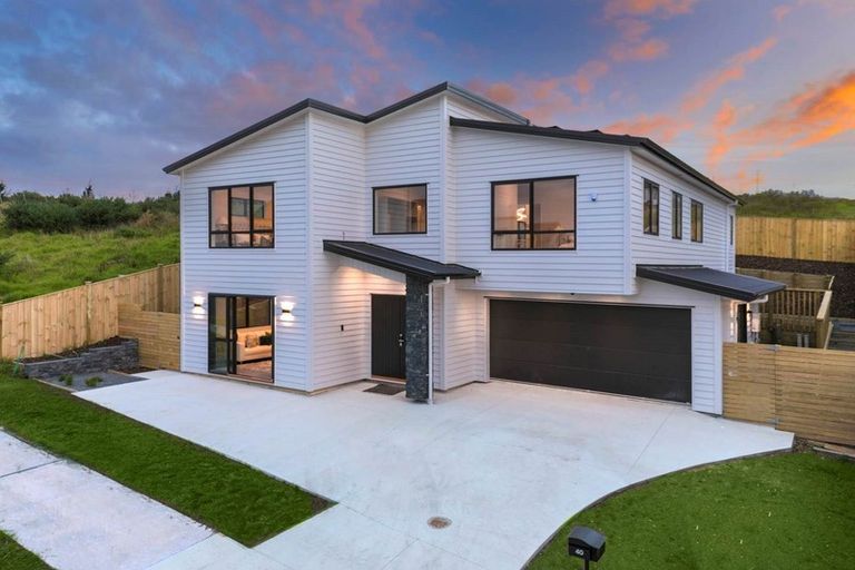 Photo of property in 40 Takurua Terrace, Orewa, 0931