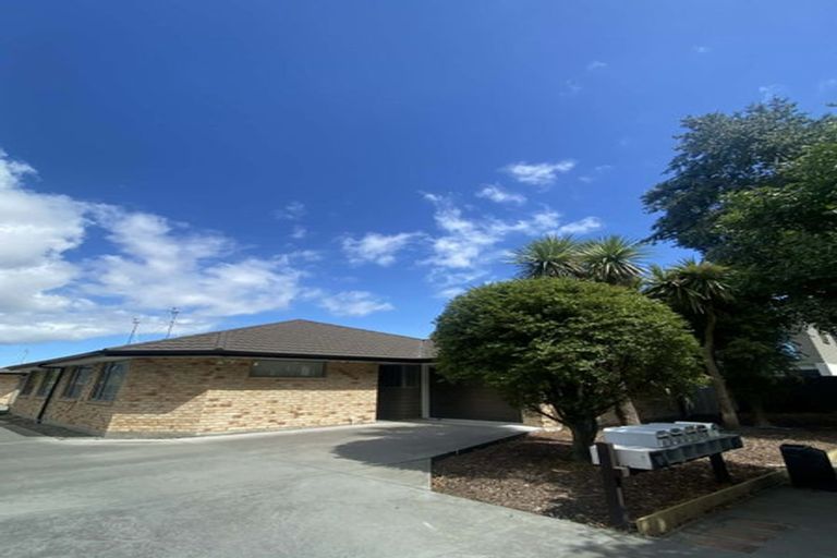 Photo of property in 84 Poulson Street, Addington, Christchurch, 8024