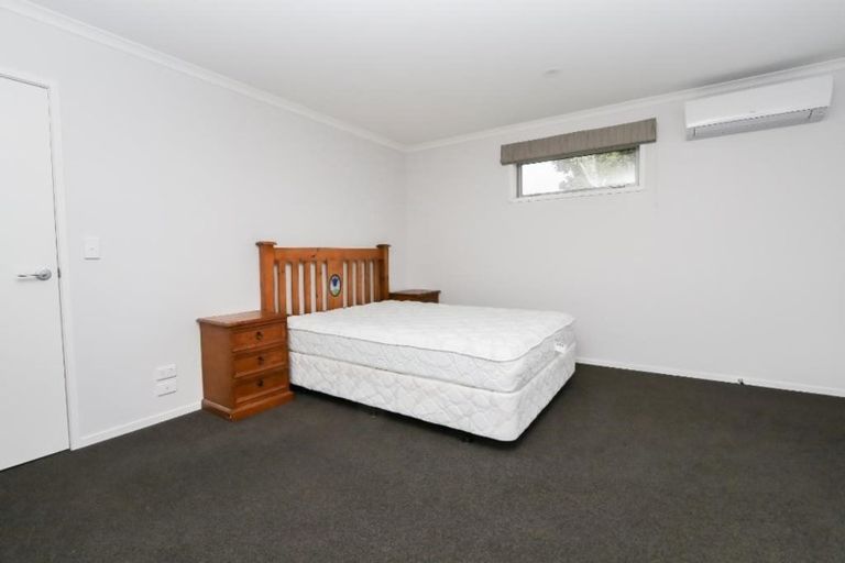 Photo of property in 4/1 Hibiscus Avenue, Hamilton Lake, Hamilton, 3204