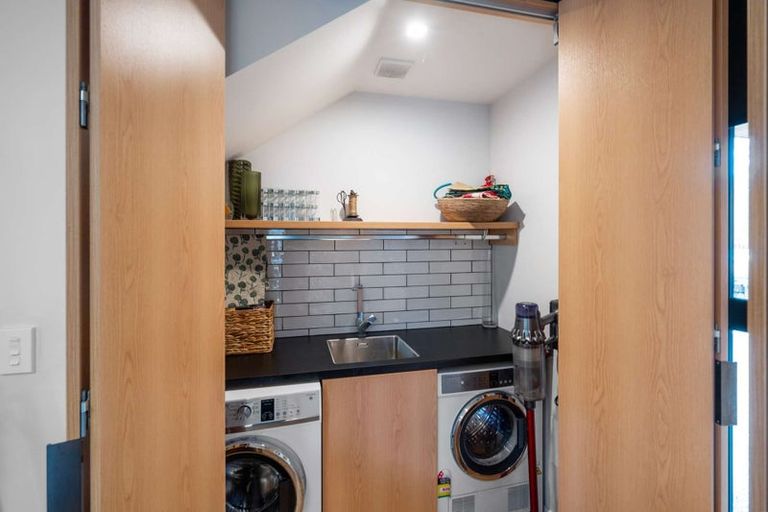 Photo of property in 53a Edward Avenue, Edgeware, Christchurch, 8013