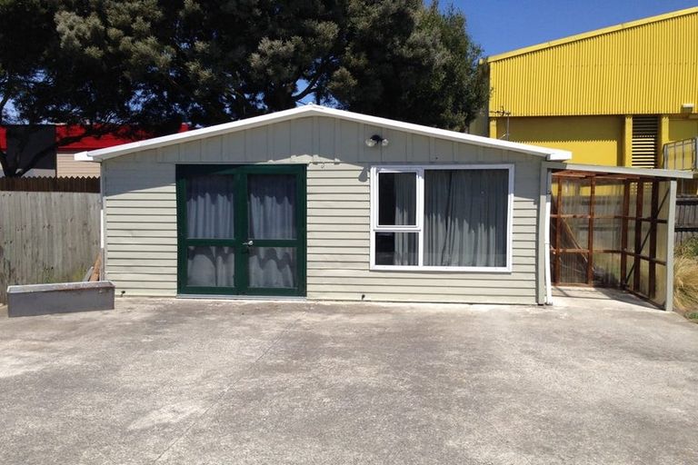 Photo of property in 7 Tensing Place, Sockburn, Christchurch, 8042
