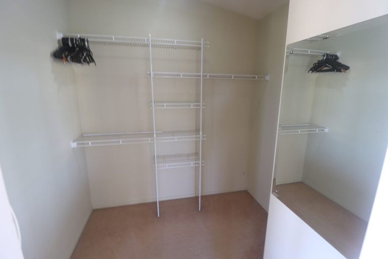 Photo of property in 2/879 East Coast Road, Northcross, Auckland, 0632