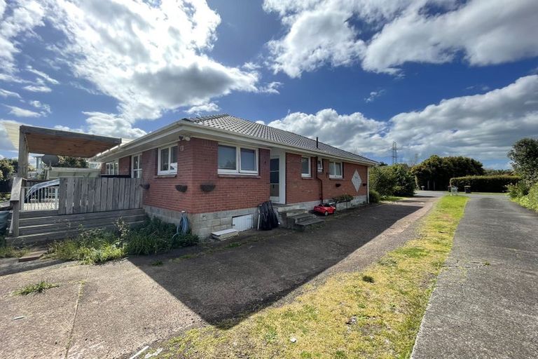 Photo of property in 63 Edgewater Drive, Pakuranga, Auckland, 2010