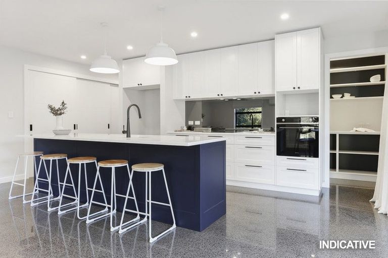 Photo of property in 10 Kaihuia Lane, Oratia, Auckland, 0604