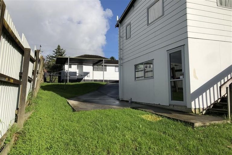 Photo of property in 2/25 Christmas Road, Manurewa, Auckland, 2102