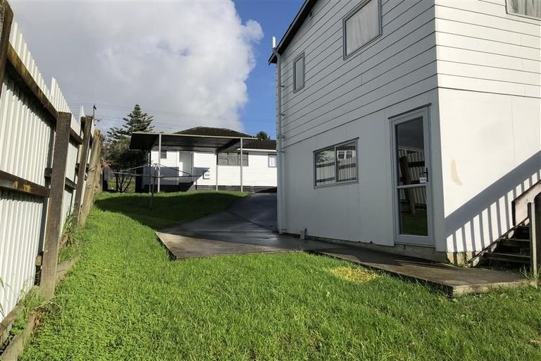 Photo of property in 2/25 Christmas Road, Manurewa, Auckland, 2102
