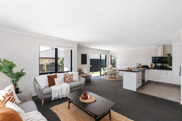 Photo of property in 11 Clover Lane, Pyes Pa, Tauranga, 3112