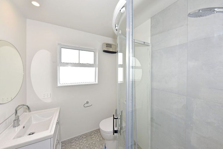 Photo of property in 1/42 Woodville Street, Edgeware, Christchurch, 8013