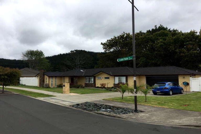 Photo of property in 2 Crabb Fields Lane, Riverhead, 0820