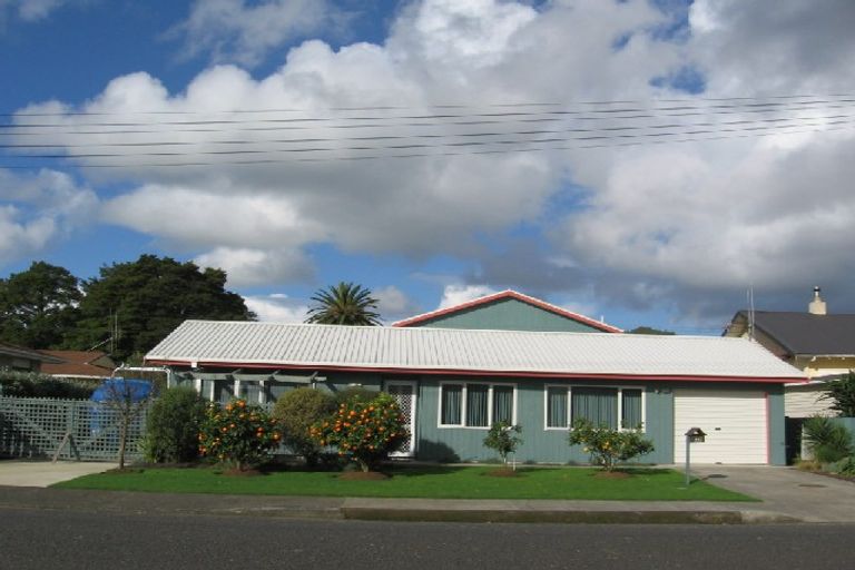 Photo of property in 18 Zealandia Street, Kensington, Whangarei, 0112