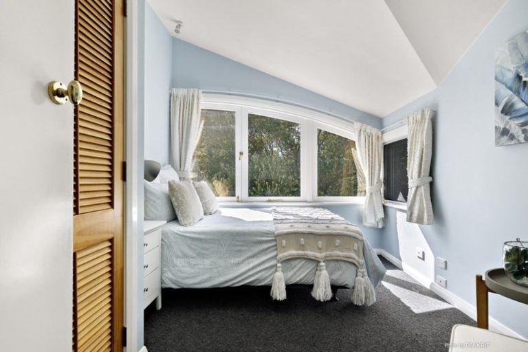 Photo of property in 18 North Terrace, Kelburn, Wellington, 6012