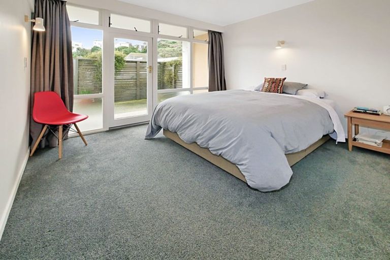 Photo of property in 4 Claremont Grove, Mount Victoria, Wellington, 6011