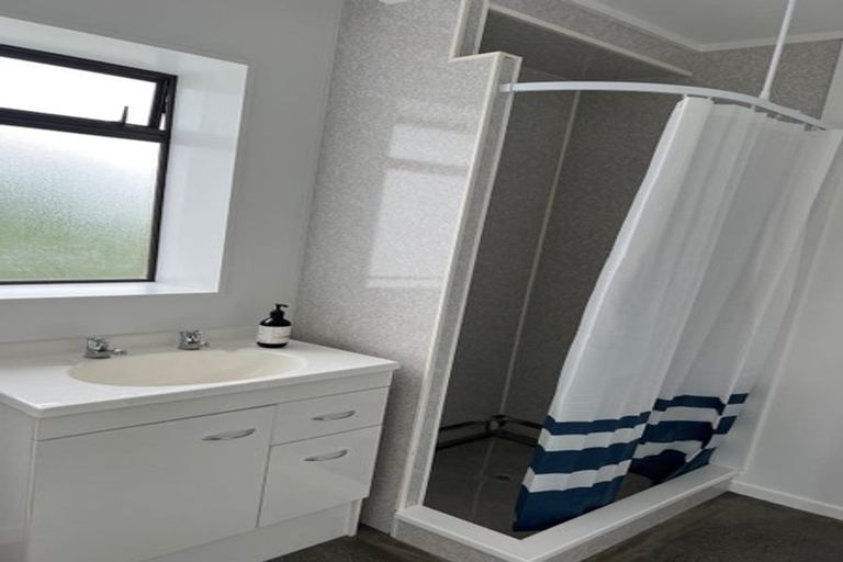 Photo of property in 96 Ardern Avenue, Stanmore Bay, Whangaparaoa, 0932