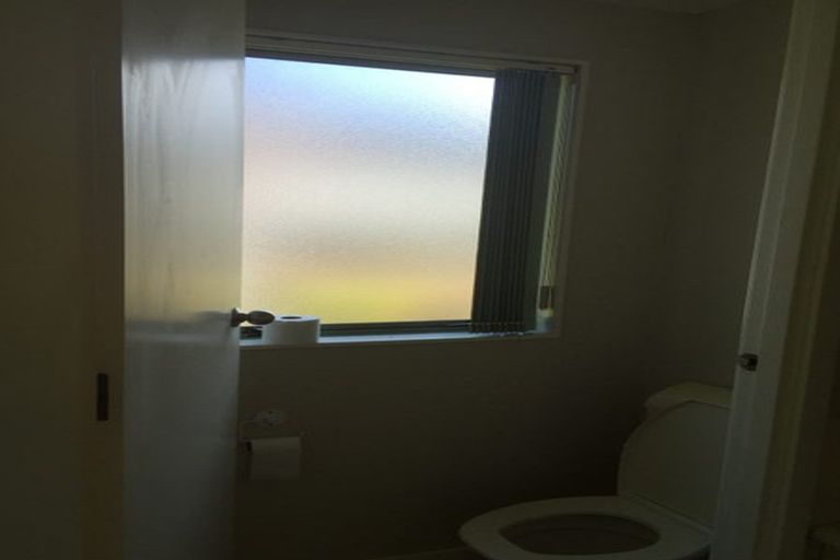 Photo of property in 191 Hobsonville Road, Hobsonville, Auckland, 0618