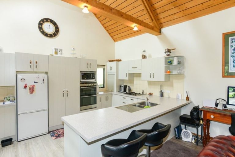 Photo of property in The Woolshed, 15 Omarunui Road, Waiohiki, Napier, 4183