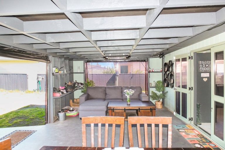 Photo of property in 55 Koputara Road, Himatangi Beach, Foxton, 4891