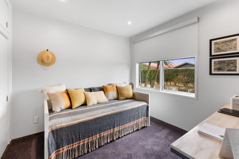 Photo of property in 14 Pairuku Lane, Peka Peka, Waikanae, 5391