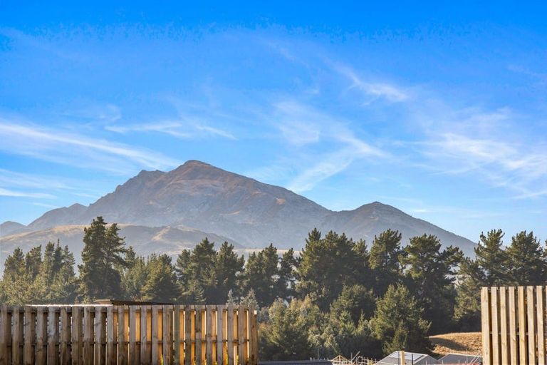 Photo of property in Northlake, 8 Bonspiel Road, Wanaka, 9305