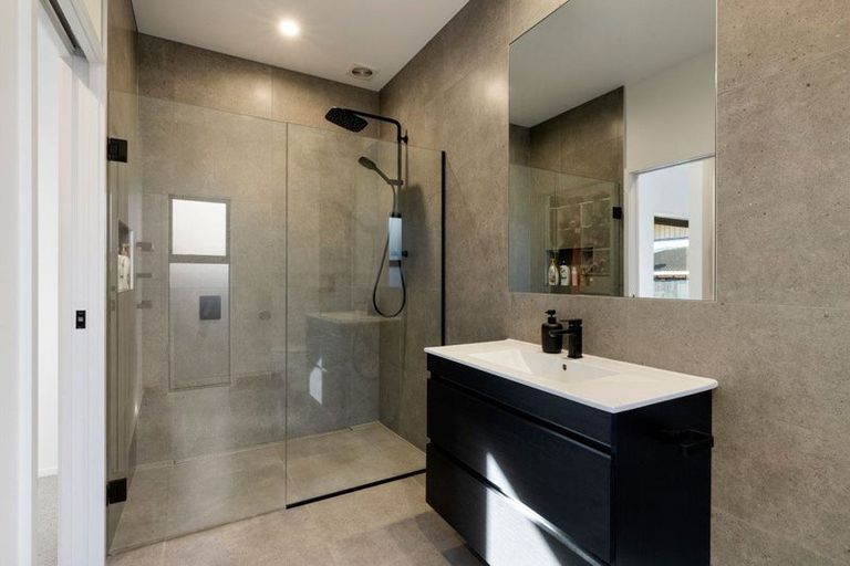 Photo of property in 36 Delamare Road, St Andrews, Hamilton, 3200