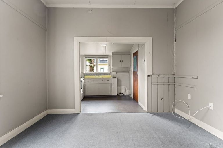 Photo of property in 8 Durham Street, Mornington, Dunedin, 9011