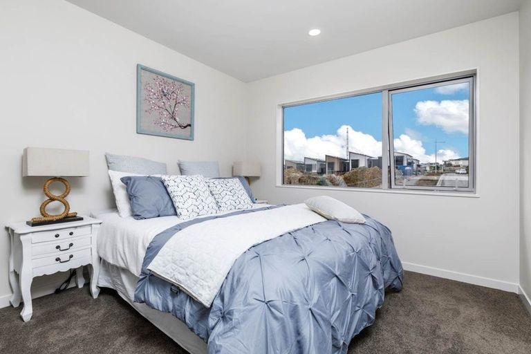 Photo of property in 37 Bight Road, Long Bay, Auckland, 0630