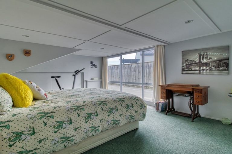 Photo of property in 111 North Shore Road, Eskdale, Napier, 4182