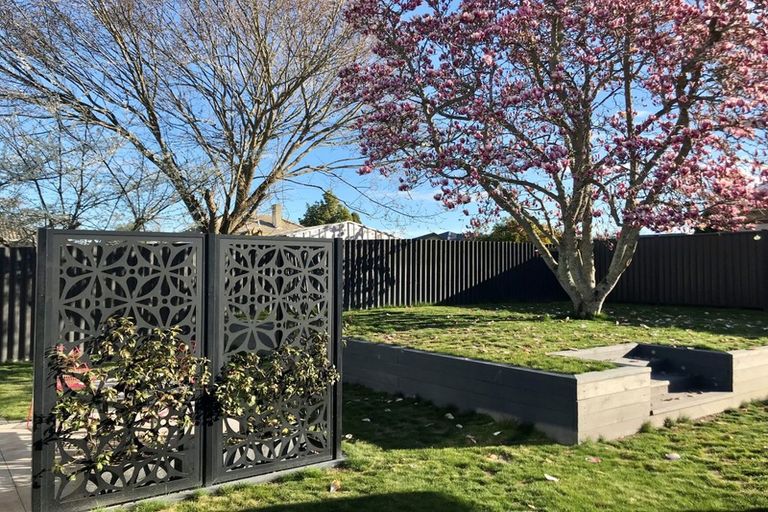 Photo of property in 15 Williams Street, Cambridge, 3434